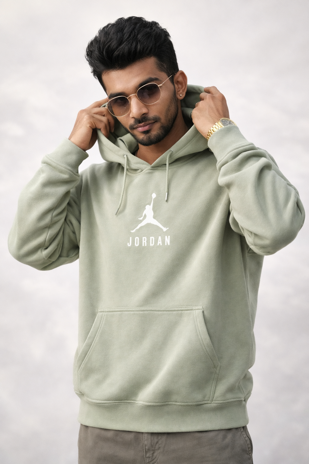 The Jordan peach Green pullover